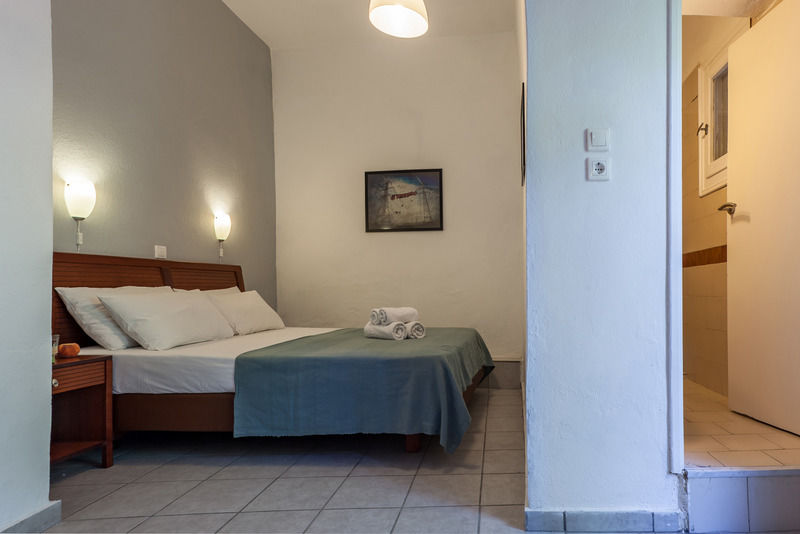 Argo Pension Skiathos Exterior foto